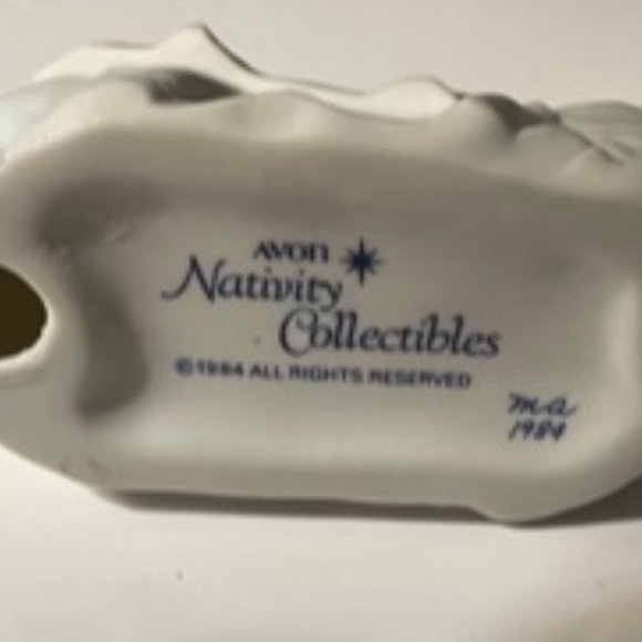 Avon Nativity Porcelain 1984 Donkey - Picture 7 of 9